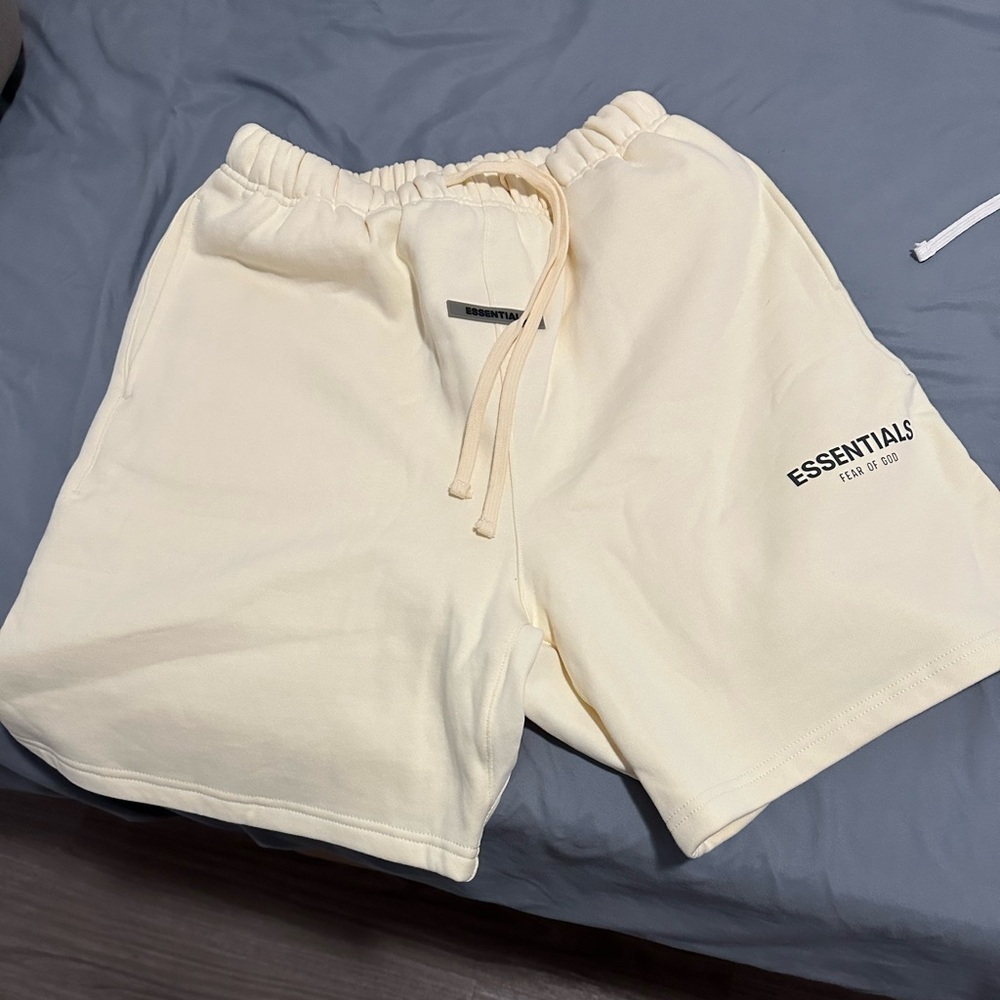 Essential Shorts